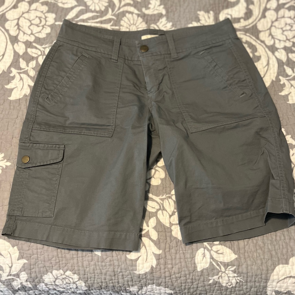Old navy shorts size 6